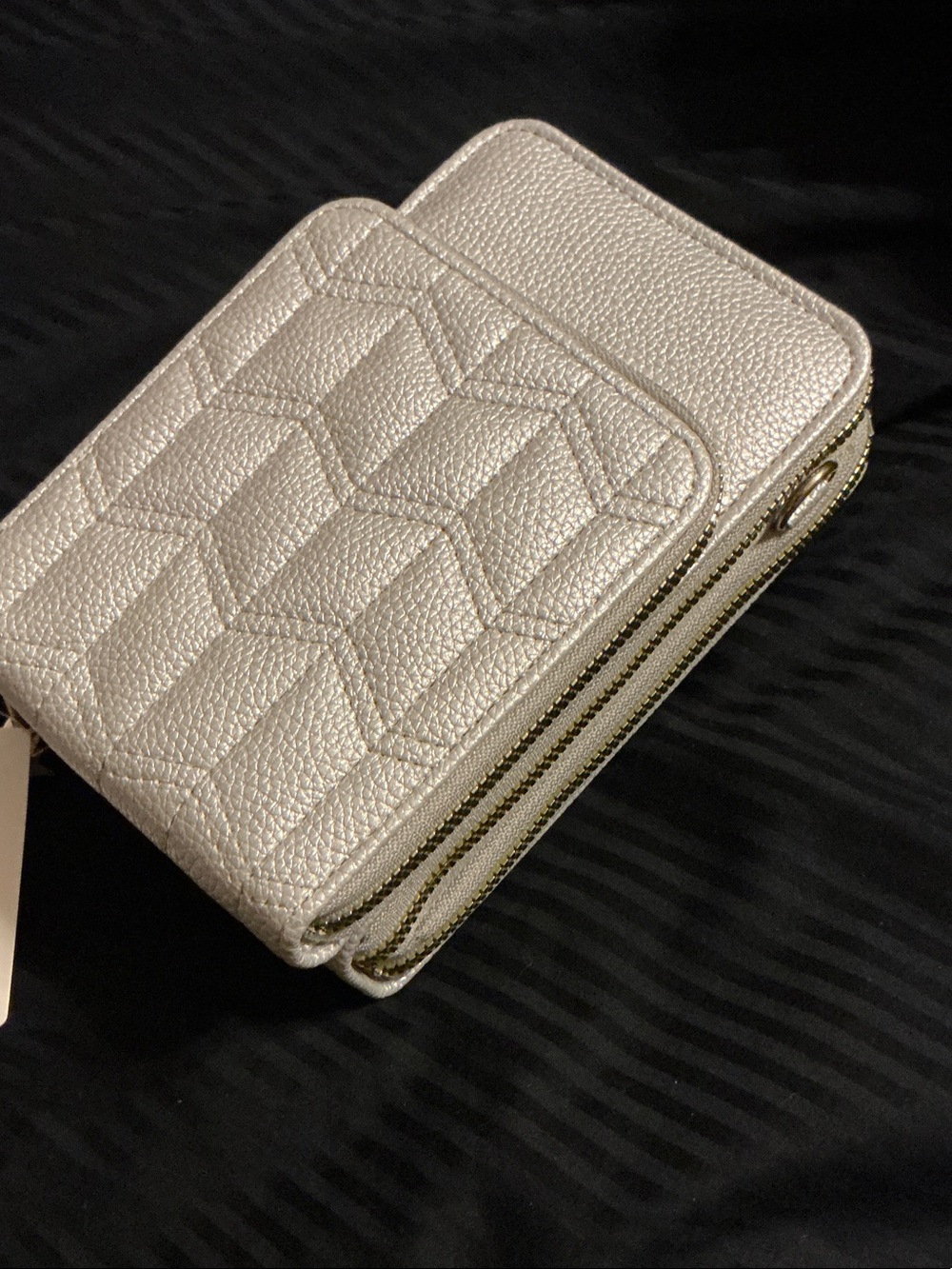 Quilted Metallic Compact Bag - Champagne/Silver